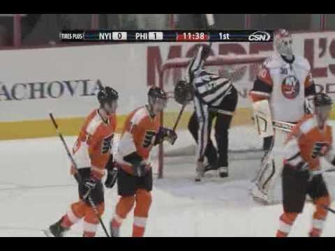 Danny Briere scores vs Islanders - 1-30-10