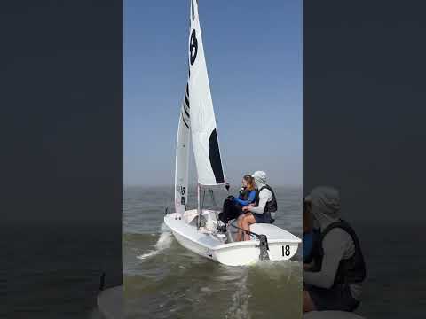 Smooth 420 Roll Tack #sailing
