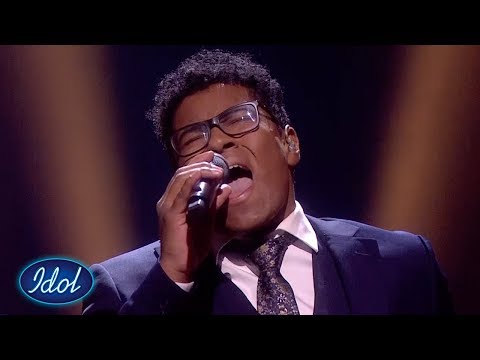 Tore får stående applaus og strålende tilbakemeldinger i SUPERFINALEN! | Idol Norge 2020