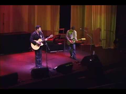Trailer de Leoni - Ao Vivo (2005)