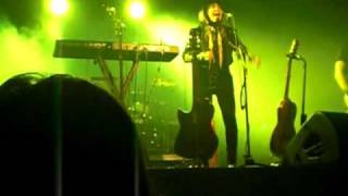 Buffy Sainte-Marie Cho Cho Fire Live Berlin 02/03/10