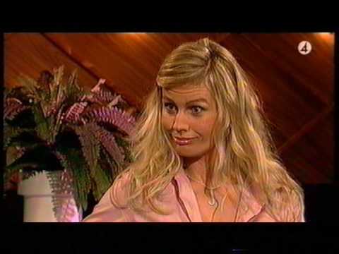 Hey Baberiba - Christine Meltzer som Pernilla Wahlgren