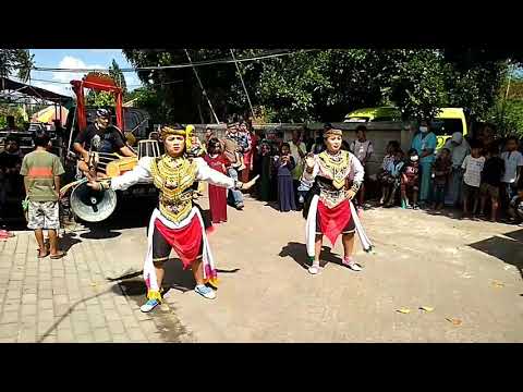 Tari pembukaan Jaranan Kota Gandrung Banyuwangi