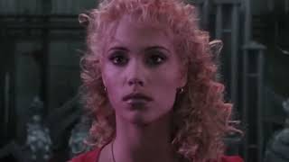 Elizabeth Berkley (Showgirls) ❤️
