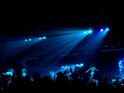 Tiesto plays Mr. Hudson Feat. Kanye West Supernova (Calvin Harris Remix)