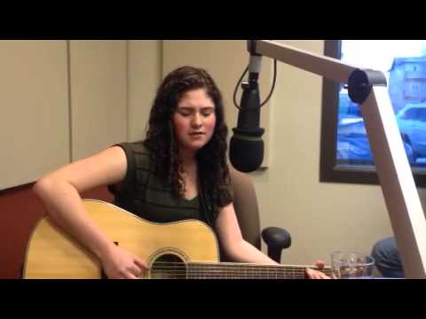 Sydney Mae live at Sun Country