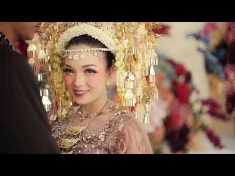 Da história do casamento de Ayu e Rezky