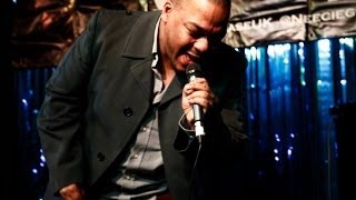 Artful feat Lifford - Please Don&#39;t Turn Me On (Live)