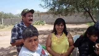 preview picture of video 'familia en platica amenua en Miguel Auza Zac'