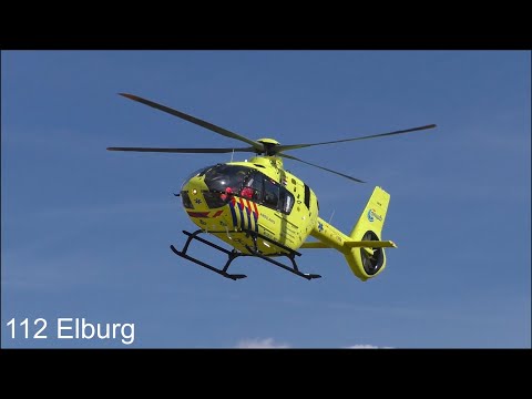 Lifeliner 2 PH-TTR stijgt op vanaf het Erasmus Medisch Centrum in Rotterdam