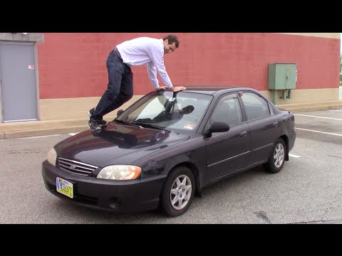 Here's Why This Kia Spectra Is the Best Car I've Ever Reviewed