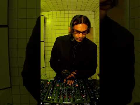 Playing Nathan Fake - Degreelessness (Overmono Remix) @hoer.berlin #HOR