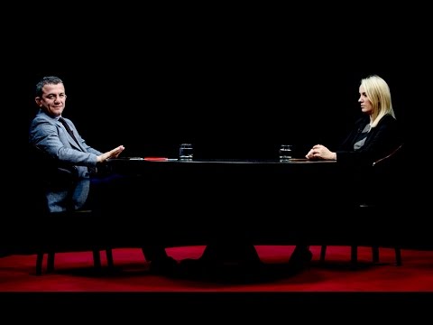 "Komiteti Qendror" - Mysafir, Arbana Xharra