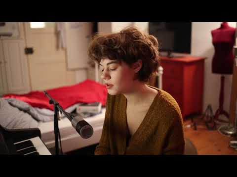 Barfuß am Klavier – AnnenMayKantereit (Cover)