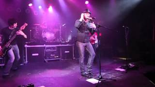 Hurt Performs &quot;Got Jealous&quot; Live @ McGuffy&#39;s In Dayton, Ohio