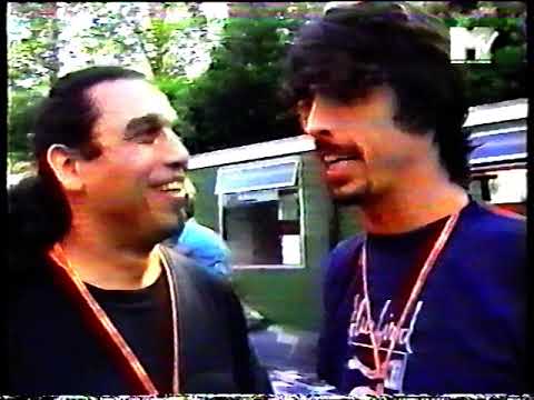 Slayer meets Dave Grohl - MTV at Ozzfest UK 1998-06-20