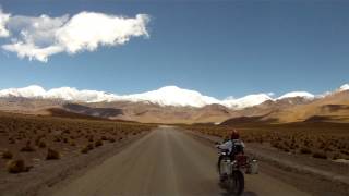 preview picture of video 'Climbing north out of San Pedro de Atacama'