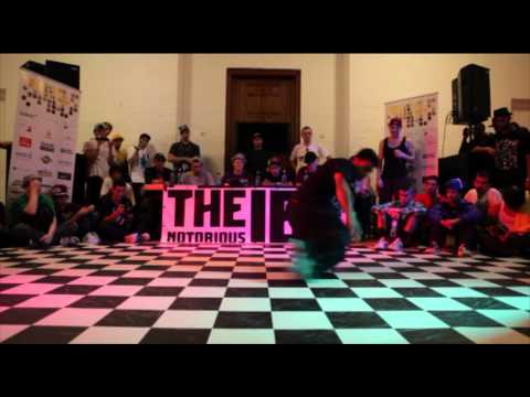 Footwork battle final [IBE 2011] - Intact vs. Kid Glyde