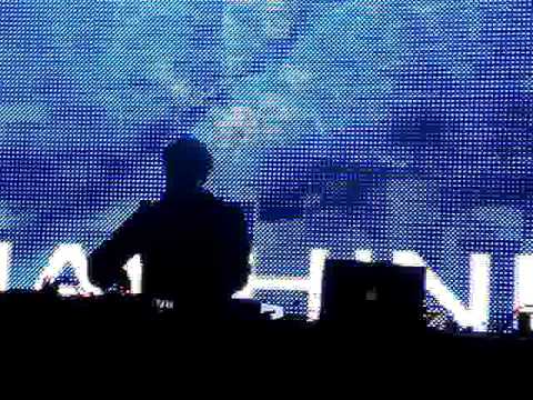 Intro Wrecked Machines na Out - Open Air