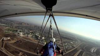 preview picture of video 'Hang Gliding Crestline'