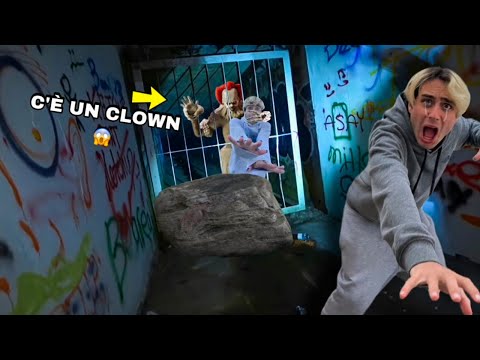 UN CLOWN CI STA INSEGUENDO…HA RAPITO VINCI!! *addio vinci*