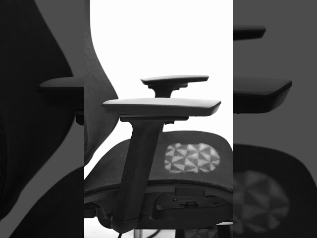 كرسي دوار مع مسند قدم