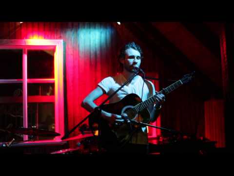 Ar soudarded zo gwisket e ruz