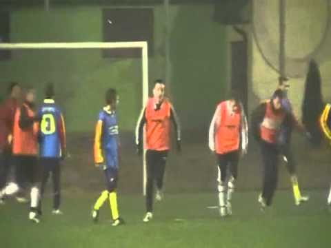 MKS KSZO Junior Ostrowiec - Juventa Starachowice 2:1 (22.11.2011)