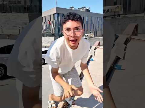 احمد و سما جبناء بخافوا من القطة و صرصور 😱 علقوا على سطح البيت 🤯 #haya_family #comedy #funny