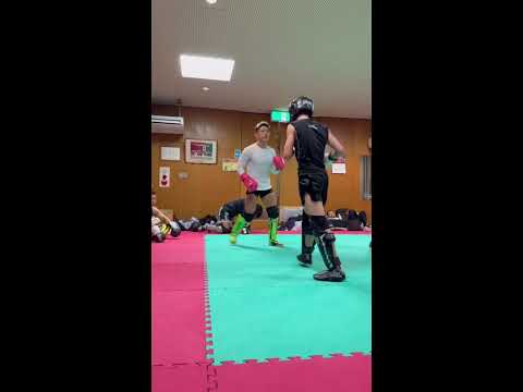 蛇鬼将矢選手とスパーリングさしてもらった！