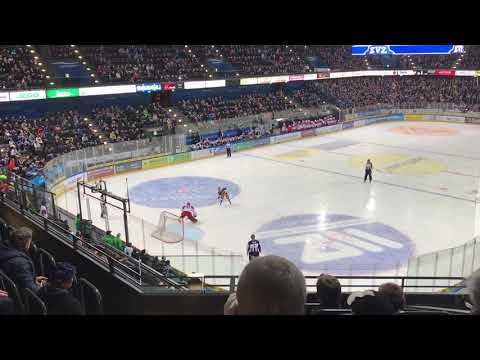 penalty shot lino martschini