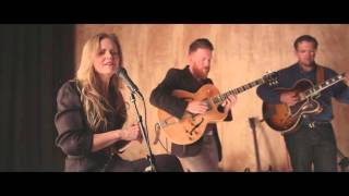 "Cheek To Cheek" - Tierney Sutton w/NWGG
