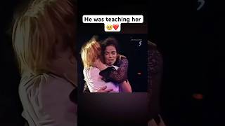 Download lagu MICHAEL JACKSON HISTORY TOUR YOU ARE NOT ALONE | HE WAS SO LOVING 😯 mp3