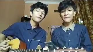 Download lagu Despacito versi di tikung teman mp3