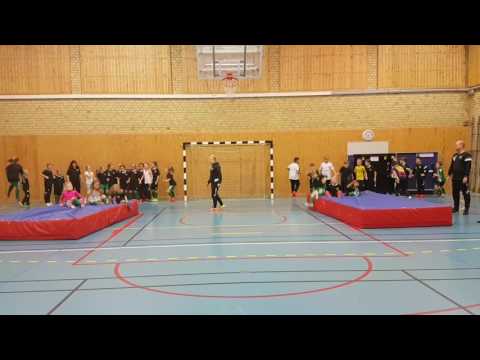 Tullinge fotboll. Avslutningsstafett fysträning F07 / P07