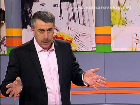 Если у ребенка болит спина с правой стороны Валик при грыже шейного отдела позвоночника