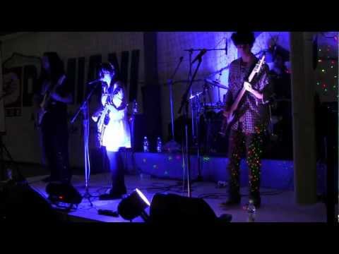 Hanamachi 2012 - Show da banda Yaranaika