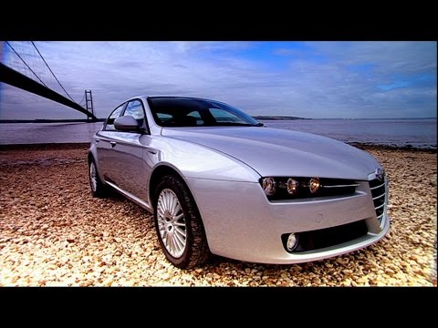 Alfa Romeo 159: Racing a Man Across the Humber River