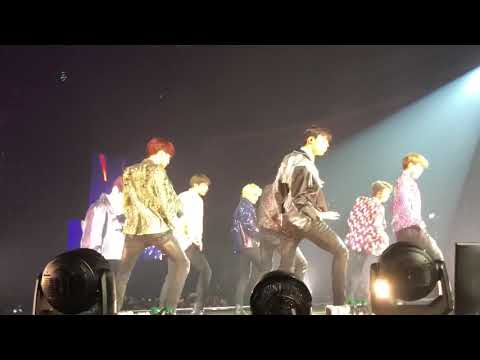 180906 BTS Love Yourself Tour In LA: DNA