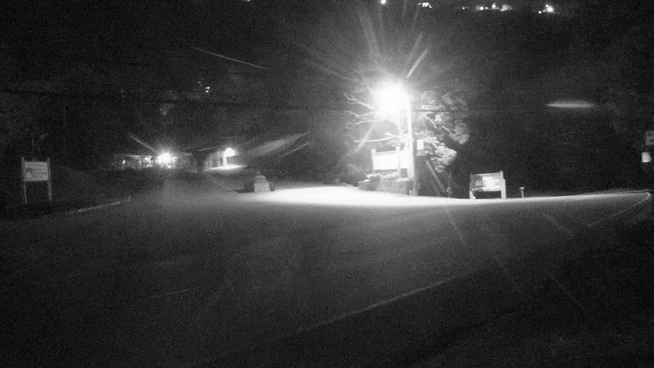Live webcam view of Entrada del Beech Mountain Resort