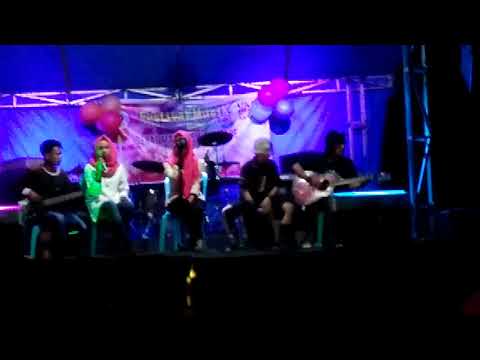 Cover flasligth Umhyy, Farni, bareng Mj27 band