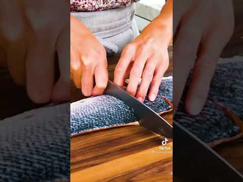 Cá hồi áp chảo