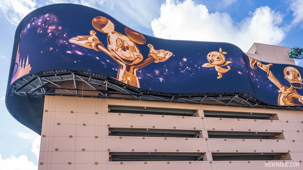 Qiroli tepalik porno rasmlar