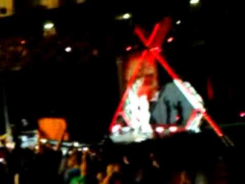 WWE Raw Wrestlemania RevengeTour Berlin 2012 John Cena Auszug