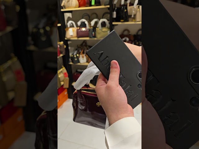 شنطة توري - بورش ميني أحمر لمــاع