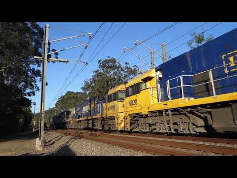 Three NR's, LDP004 and TT110 lead PN 2BW4 - 22/10/19