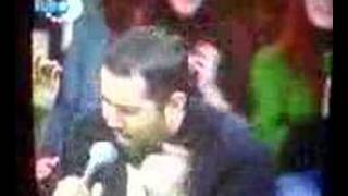 Download lagu hadise singin live without music mp3