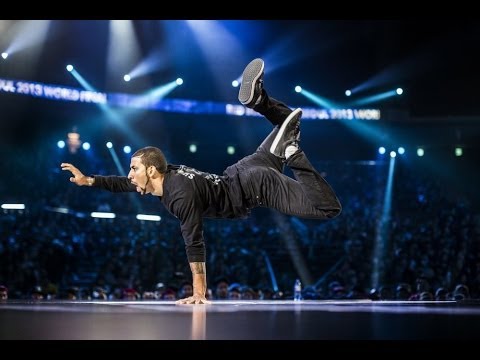 Ronnie vs Gravity - Battle 3 - Red Bull BC One World Final 2013 Seoul