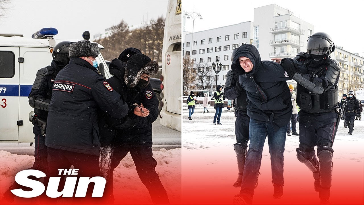 Rusiyada müharibə əleyhdarı olan 4300 nümayişçi saxlanılıb