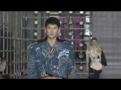 Harbin Fashion Week 2018 : Day 3 - Elisabetta Silvestri